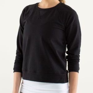 Lululemon Voyage Pullover Black long sleeve sweatshirt top Size 4